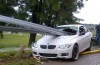 Wow, this BMW rider has extremely lucky