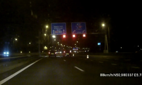Rood kruis = baaad