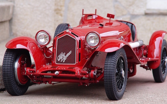 Deze Alfa Romeo 8C heb je al voor €50.000