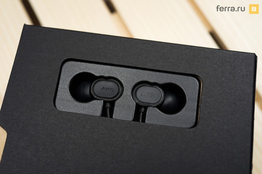 Наушники AKG N20