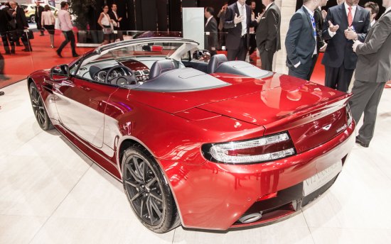 Aston Martin V12 Vantage S Roadster