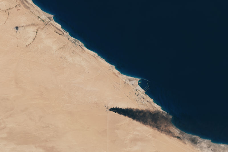 This Is What the ISIS Offensive Looks Like From Space