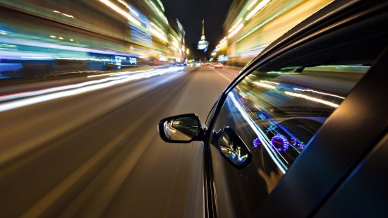 Pool racet met 120 km/u door Tilburgse 30 kilometerzone