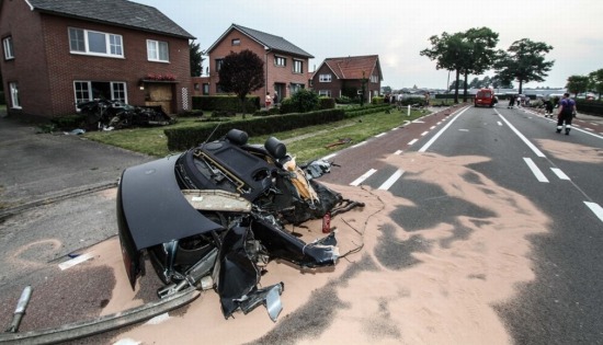 Audi met lichte parkeerschade