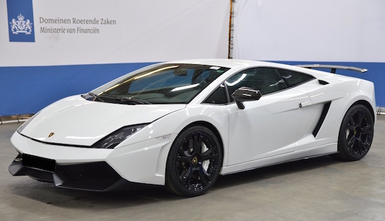 De Overheid probeert een Lamborghini Gallardo te verkopen