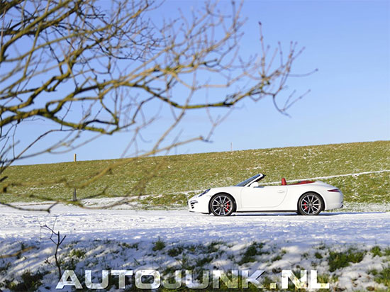 Porsche 911 Carrera 4S