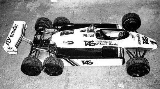 Williams FW08B