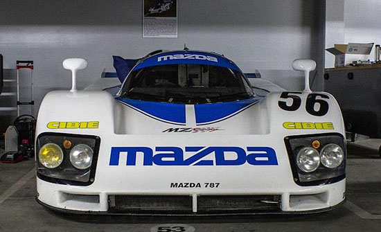 Het pensionadohuis van actieve Mazda's