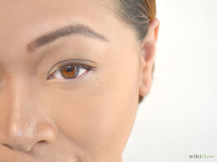 Image titled Apply 1930s Style Eye Makeup Final