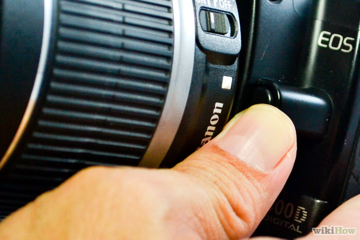Image titled Attach a Camera Lens to a Canon Step 5