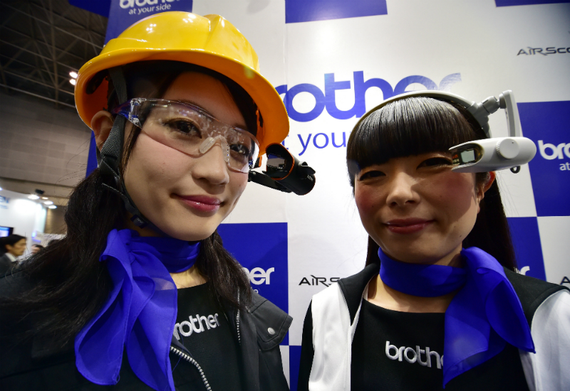 These Smart Glasses Are So Dumb They Make Google Glass Look Genius