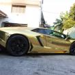 image Lamborghini-Aventador-goud-08.jpg