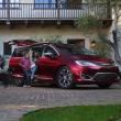 image Chrysler-Pacifica-2017-009.jpg