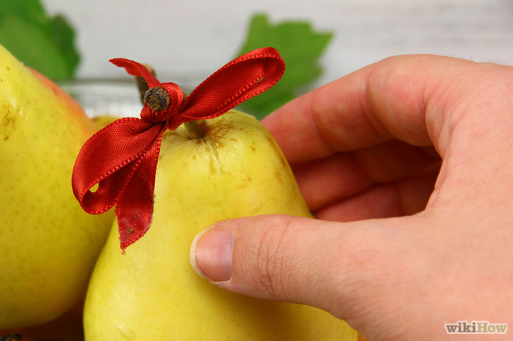 Image titled Make a Pear Centerpiece Step 4