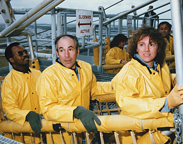 A Timeline of the Tragic Shuttle Launch That Changed NASA Forever