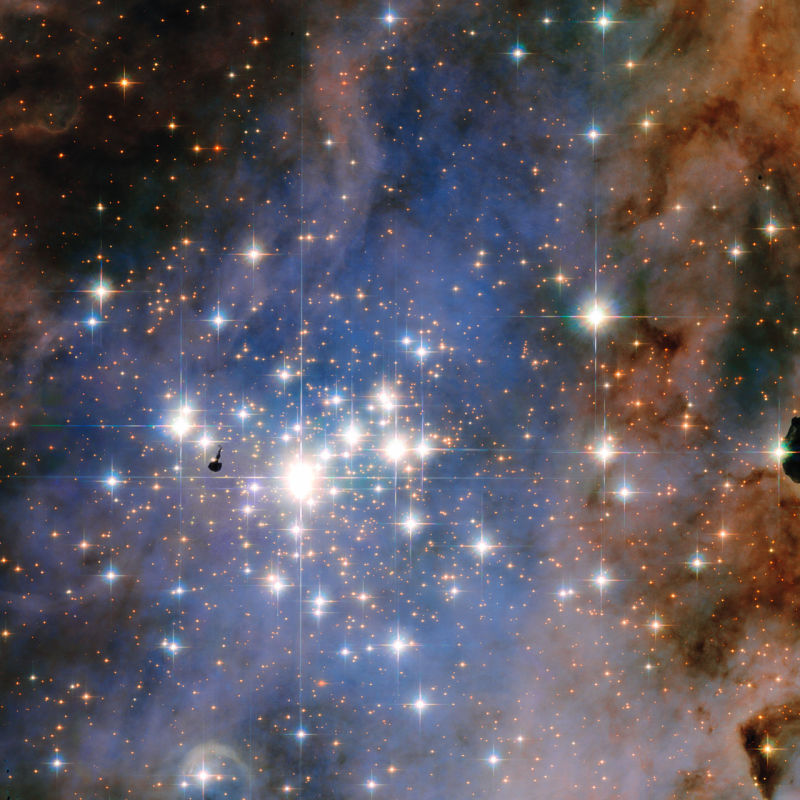 Doomed Stars Glisten Like Diamonds in Latest Hubble Photo
