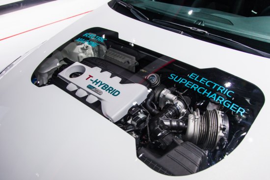 Kunstzinnig doorkijkje in de Kia Optima T-Hybrid