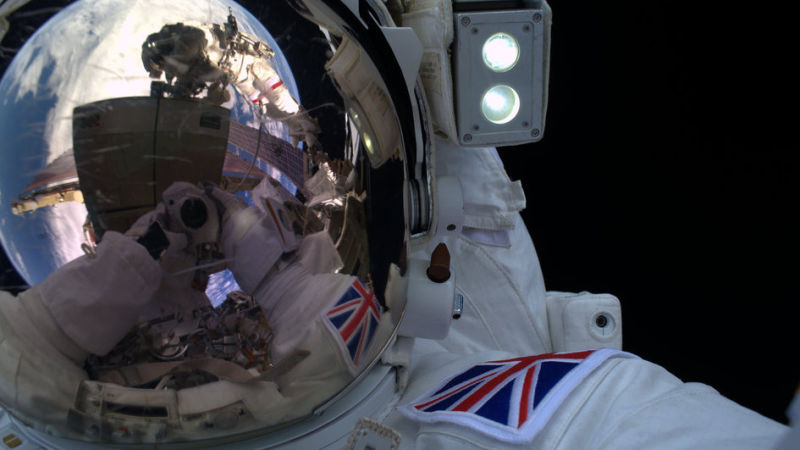 Even Astronauts Take Selfies When They Go For a Spacewalk