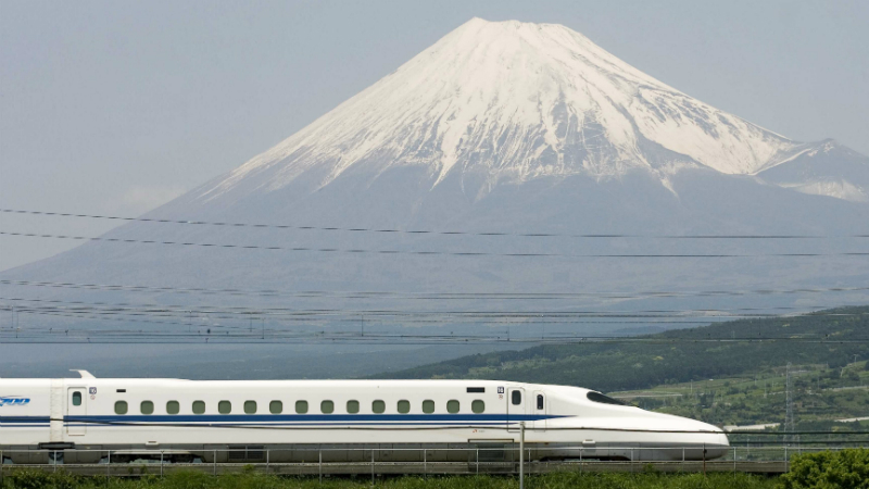 Texas NIMBYs Are Trying to Sabotage the Dallas-Houston Bullet Train Plan