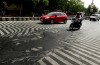 Indian asphalt melts away during the terrible heat wave