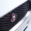 image Jaguar-XE-2015-019.jpg