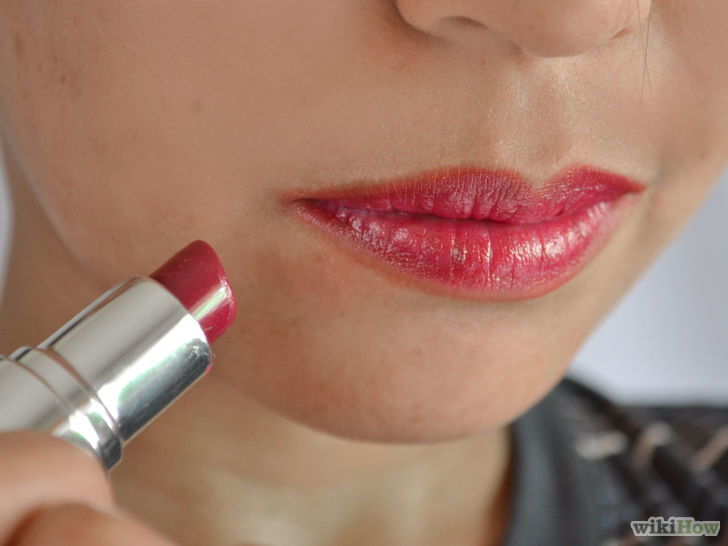 Image titled Apply Makeup for a Glamour Photography Shoot Step 9