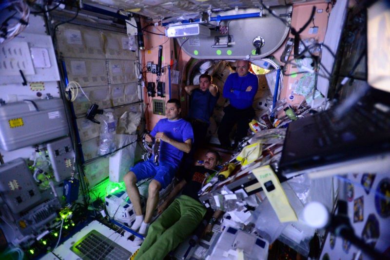 Astronaut Scott Kelly on Liquid Salt, a Stinky Station, and Sleeping in Freefall