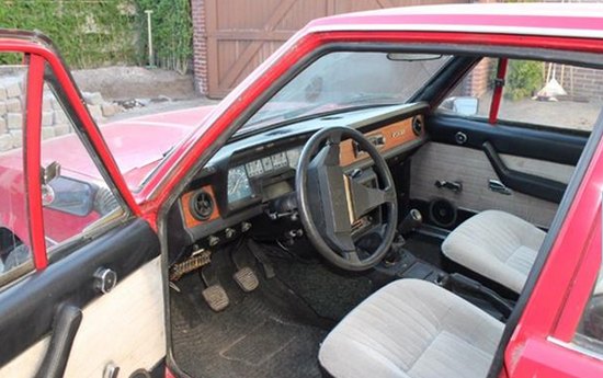 Alfa 2300 Rio interieur