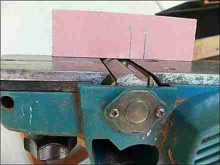 Image titled setting a planer blade