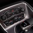 image dodge-challenger-srt-hellcat-028.jpg