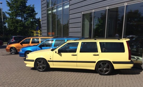 Boxy Volvo's!