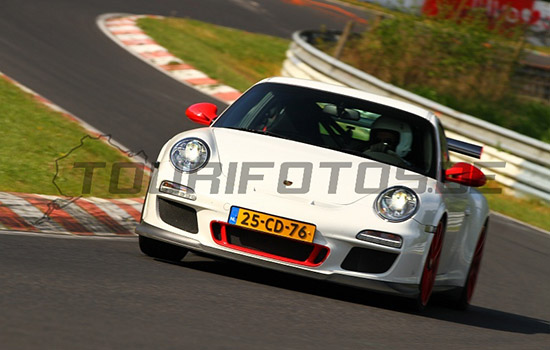 Diplomaten Porsche 911 GT3 RS op de Nurburgring