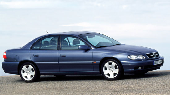 Opel Omega V6