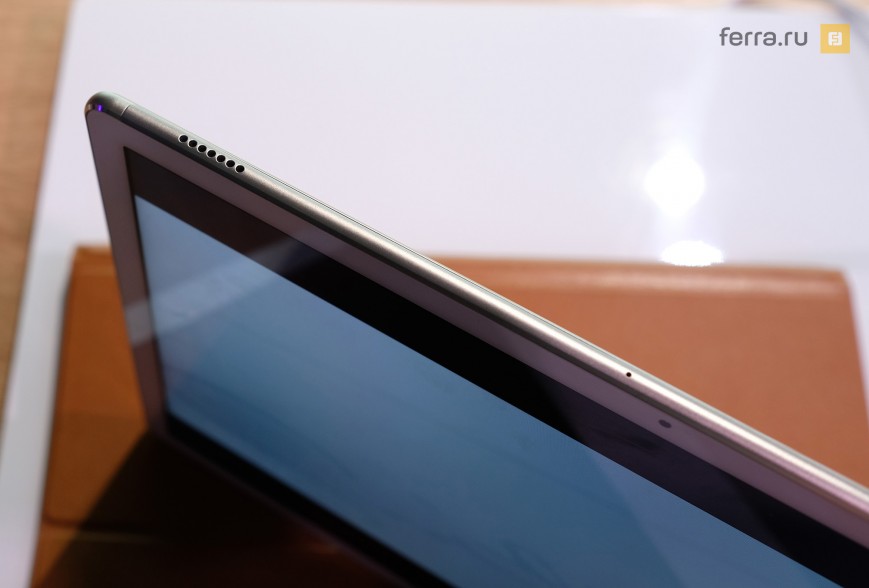 Торец корпуса Huawei MateBook