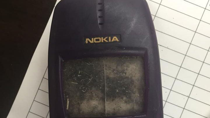 Rancher Finds Nokia Phone More Than a Decade After Losing It in a Pasture