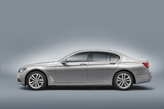 BMW-740e
