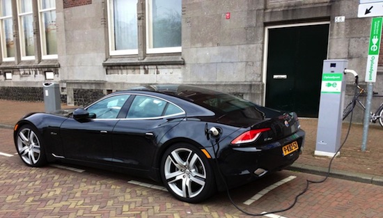'Tweederde zakelijke stekkerauto's laadt dagelijks op'