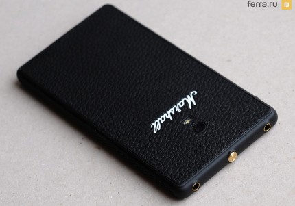 Marshall London, вид сбоку
