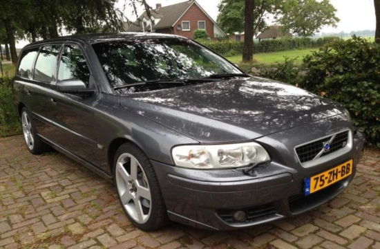Wie plukt deze Volvo 'sleeper' van Marktplaats? [440 pk]