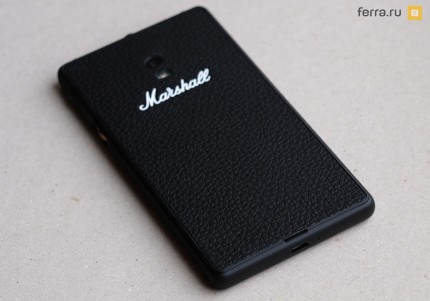 Marshall London, вид сбоку