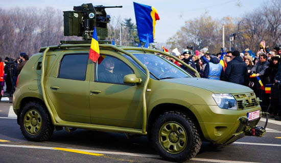 Dacia Duster waant zich tank