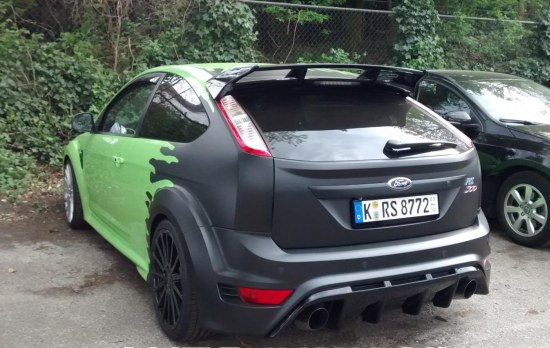 Ford Focus RS drop fruit duo