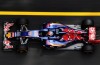 Heuj! Hakkinen and Lammers stand behind Max Verstappen