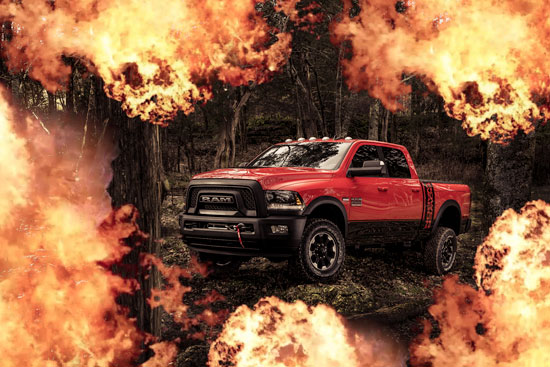 RAM-power-wagon-vuur