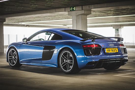 Audi R8 V10 Plus