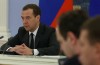Miedwiediew chciałbym zobaczyć kurs rubla mniej uzależniony od cen ropy