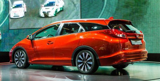 Honda Civic Tourer @ IAA 2013