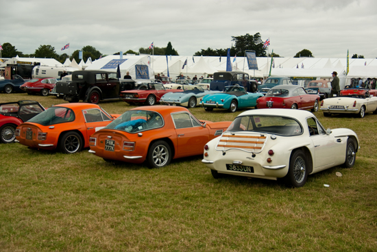 TVR Grantura MkIII, Vixen Mk III 1.8, en Vixen Mk II 1.6 - Foto: Jim Appelmelk