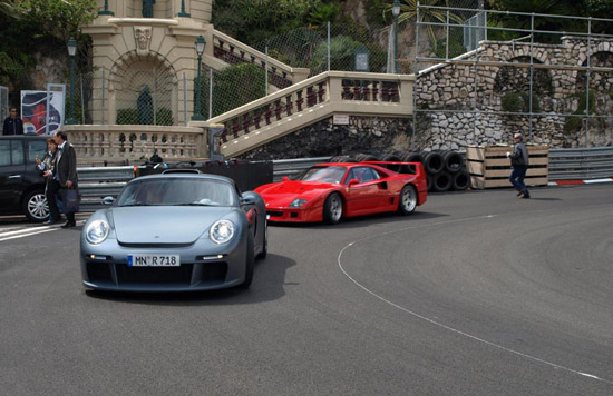 Ferrari F40 en RUF CTR-3