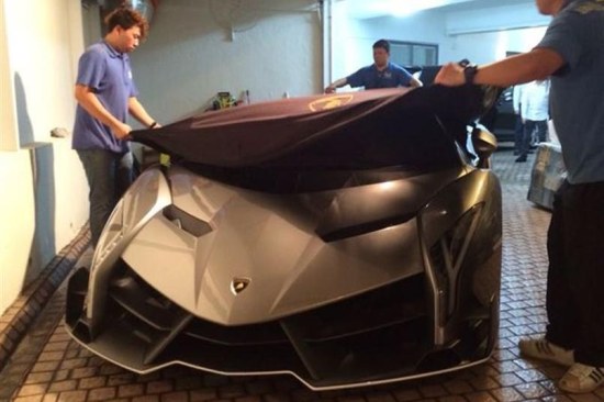 Lamborghini Veneno 3/3
